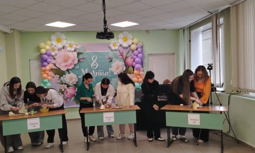 Проведение праздничного концерта, посвященного Международному женскому дню