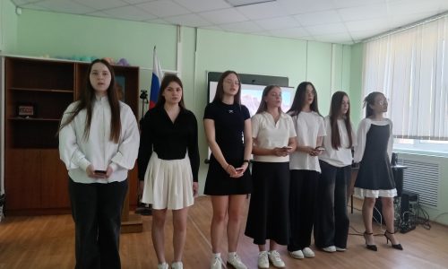 Проведение конкурса чтецов «Мы о войне стихами говорим»